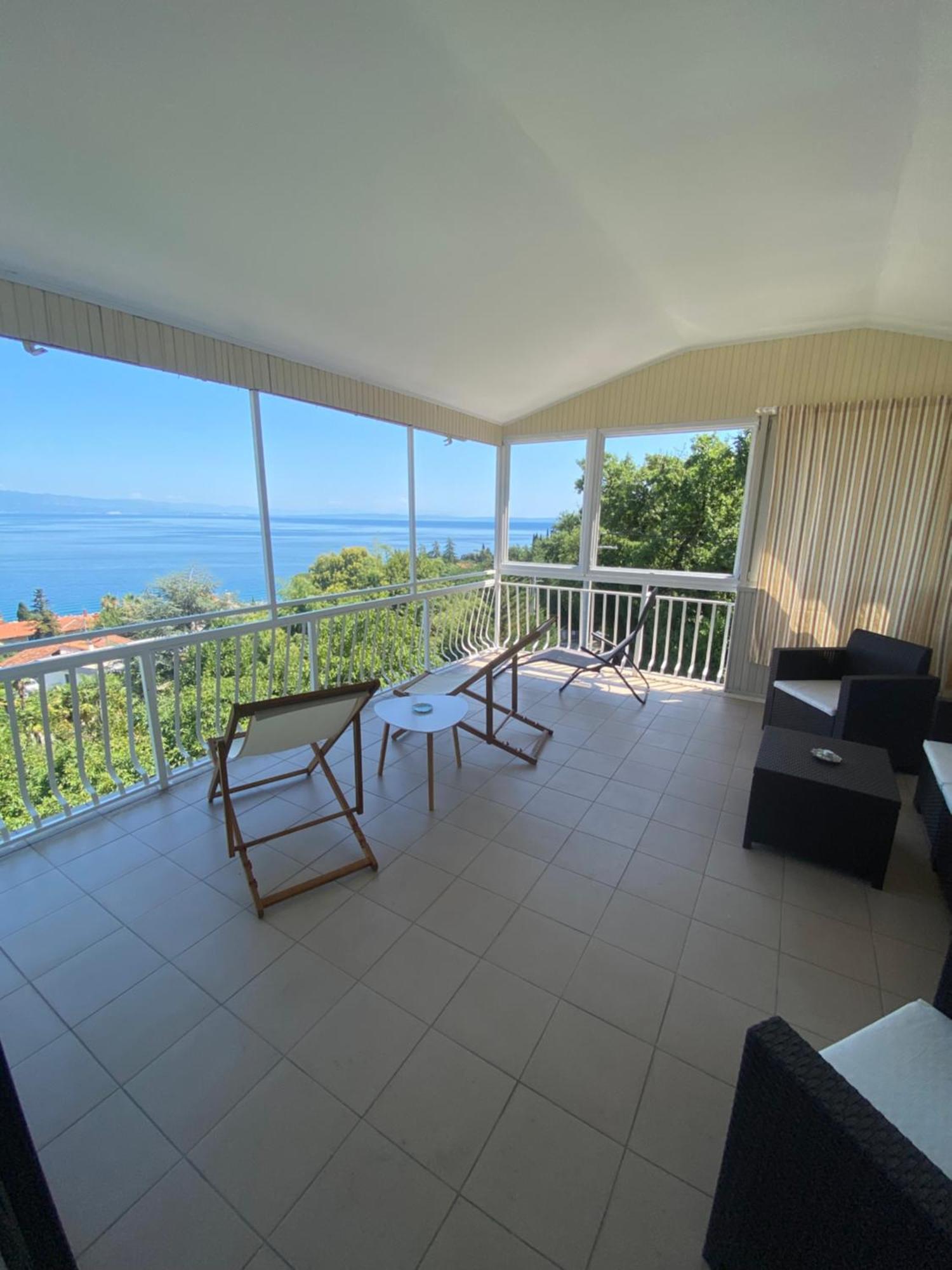 Villa Salyna Icici Exterior foto