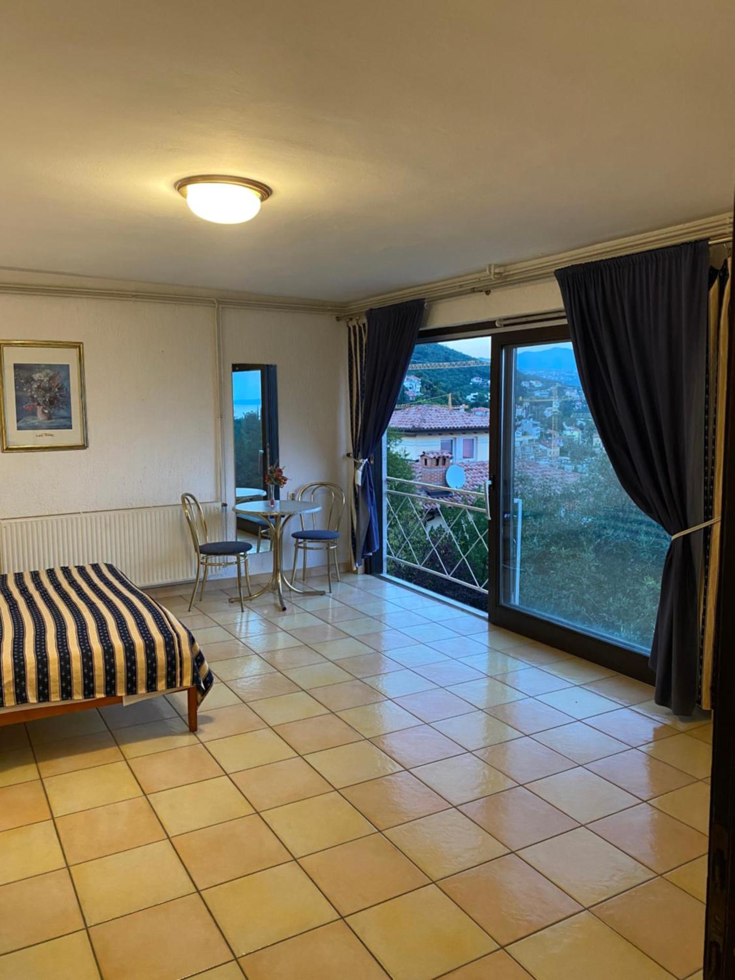 Villa Salyna Icici Exterior foto