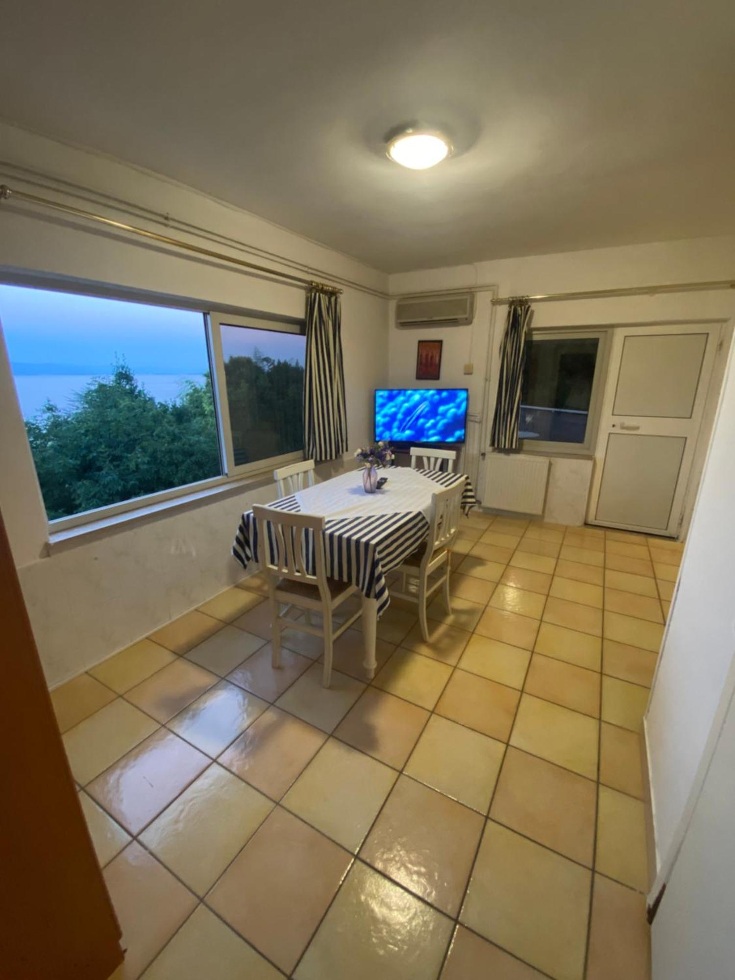Villa Salyna Icici Exterior foto